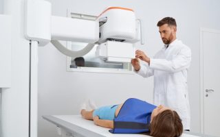 Equipamentos de proteção individual na radiologia: usos e cuidados
